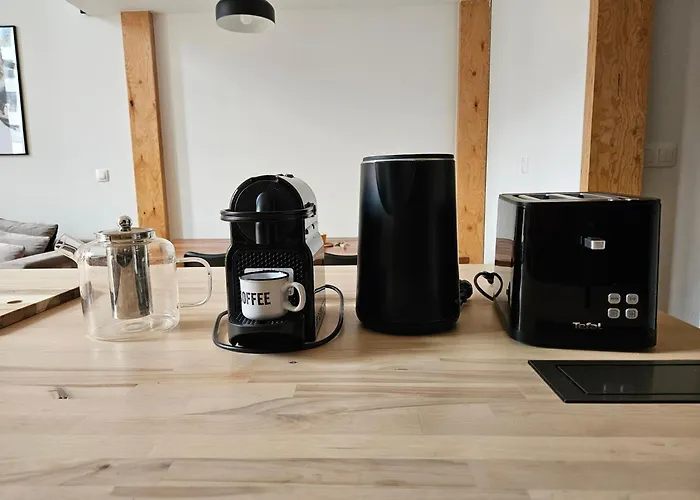 Апартаменты Spacious Modern Loft, 2 Bedrooms, 95m2, Free Parking