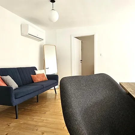 아파트 Spacious Modern Loft, 2 Bedrooms, 95m2, Free Parking *